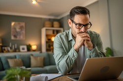 Błyskawiczny QUIZ ortograficzny. Znasz wyjątki? 12/12 trafi tylko mistrz