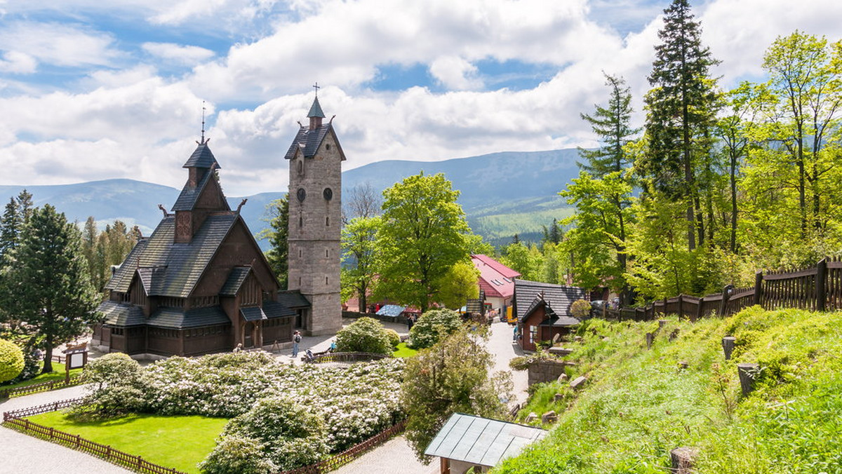 Turyści jadą w Karkonosze. Karpacz przegonił Zakopane