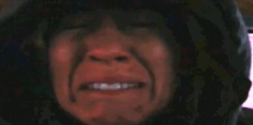 Pola Lejn tokom snimanja potresne poruke