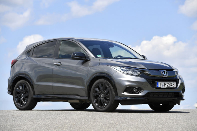 Porównanie: Honda HR-V, Opel Crossland X i Skoda Karoq