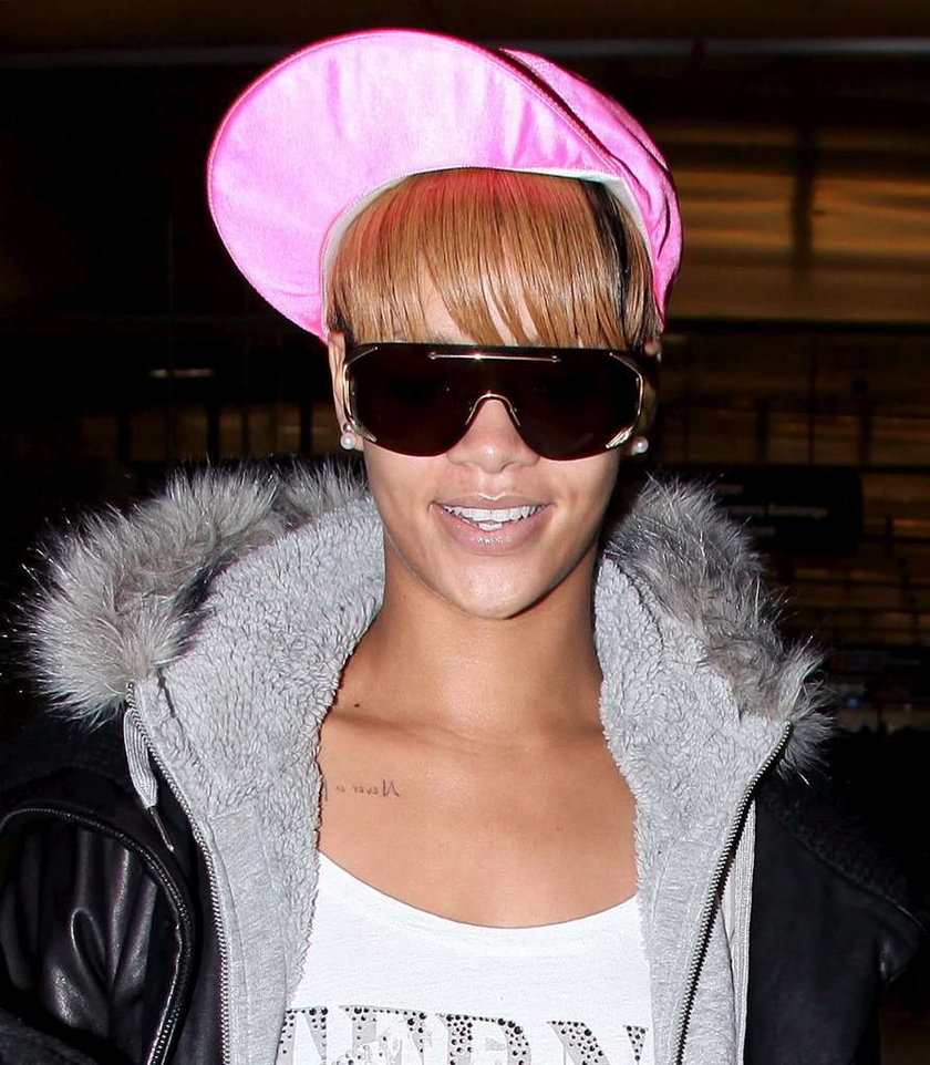 Rihanna ciągle zmienia styl