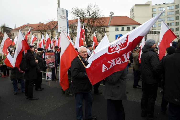 Warszawa, Marsz w obronie demokracji i wolności mediów, PAP/Radek Pietruszka