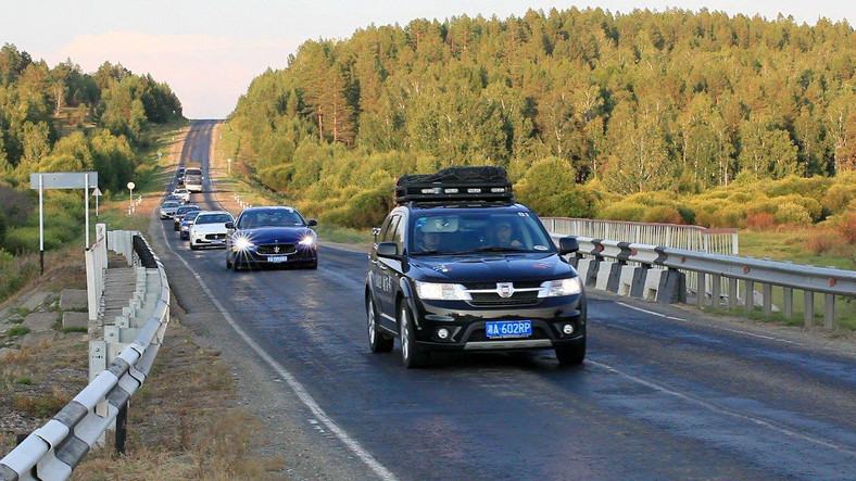  Chińskie Maserati jadą do Modeny