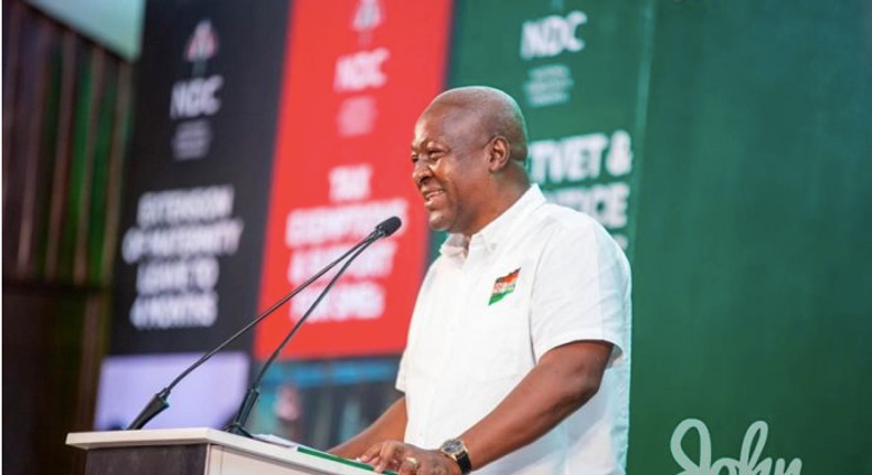 John Mahama at town hall meeting in Kumasi