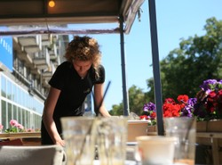 Chcesz zarobić? Zostań w Polsce