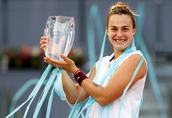 Sabalenka lepsza od Barty w finale turnieju WTA w Madrycie