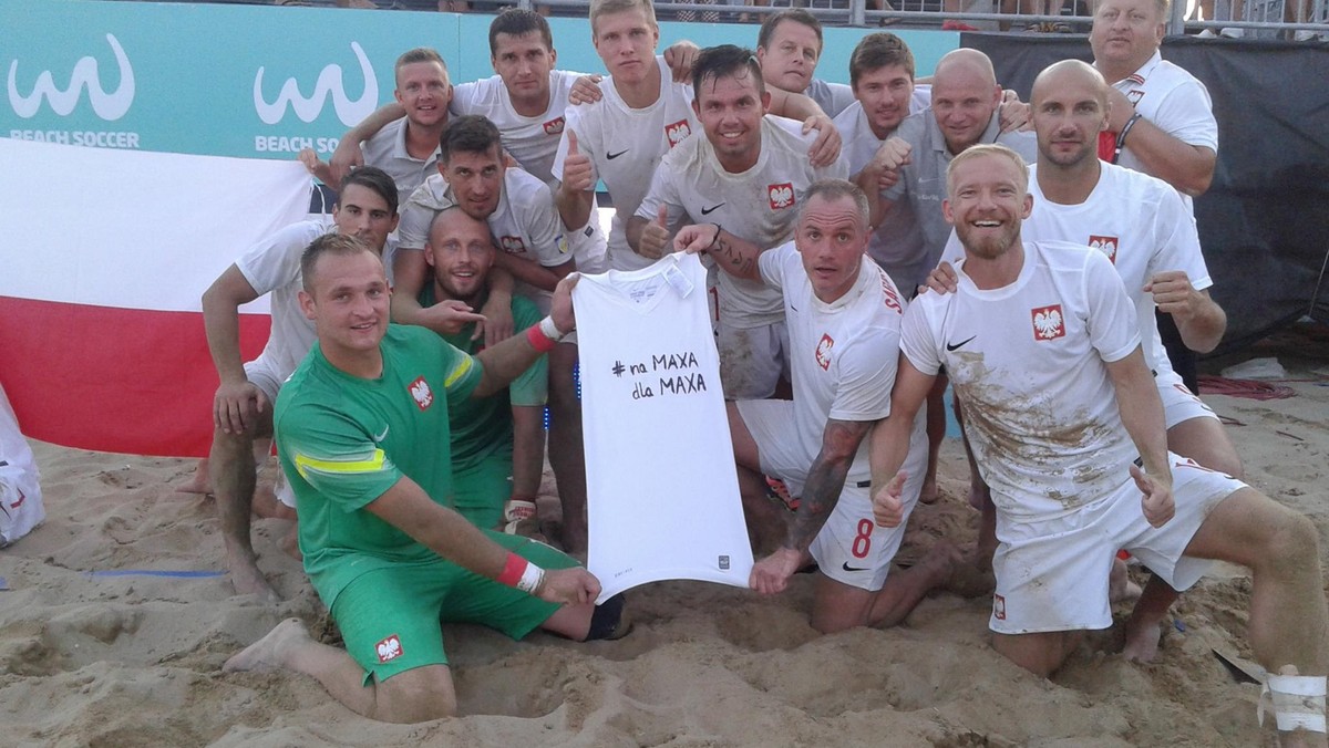 Polska reprezentacja w beach soccerze, po ostatnich spektakularnych sukcesach w Jesolo, pokazała wielkie serce. Sportowcy wsparli akcję #namaxadlamaxa, realizowaną przez rodziców ciężko chorego Maxa Świerkowskiego i Fundację Konrada Gacy „dlaczego?”. Akcja ma na celu zbiórkę funduszy na uratowanie życia i zdrowia chłopca chorego na Zespół Crouzona lub Zespół Pfeiffera Typu 3.