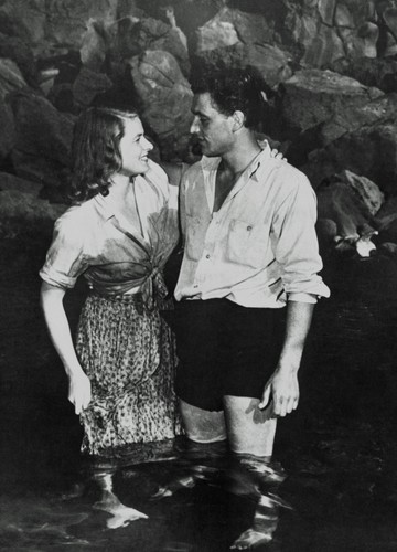 Ingrid Bergman i Mario Vitale w filmie 'Stromboli, ziemia Boga'