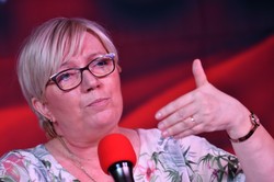 Przyłębska o rozmowach z Kaczyńskim. "Bycie bytu, który dokonuje się w nicościowaniu nicości"