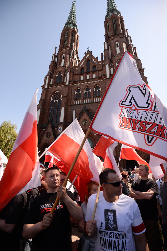 WARSZAWA MARSZ ODWAGI POLSKO NARODOWCY (uczestnicy marszu)