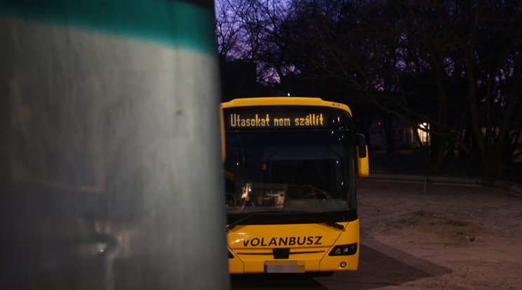 Sztrájkolnak a Volán buszsofőrjei / Fotó: Zsolnai Péter