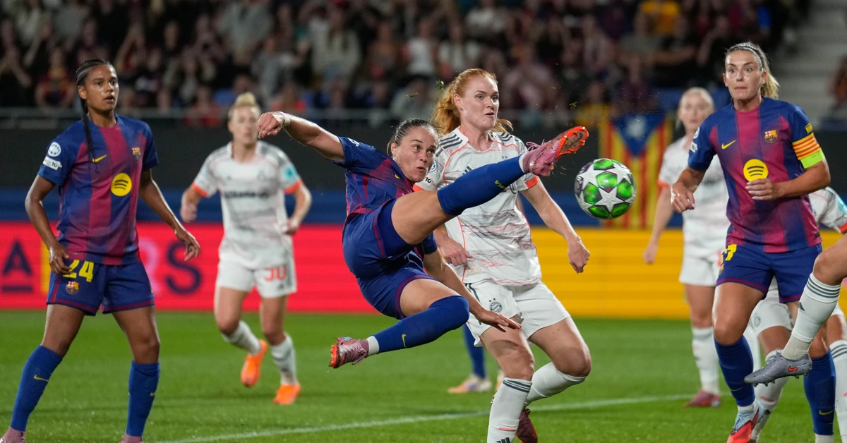 Dwa gole Ewy Pajor w Lidze Mistrzyń. Jednego strzeliła przewrotką