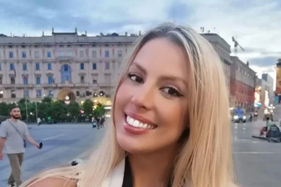 Fudbaler snimao voditeljku (42) u VRELOJ AKCIJI SA DVOJICOM MUŠKARACA, sve objavio javno, pa ga osudili na zatvor - Ona samo jednom pričala o intimnom snimku: "TO JE ZLOČIN"