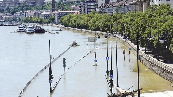 Itt van a lista: ezek a magyar települések önállóan védekeznek az árvíz ellen