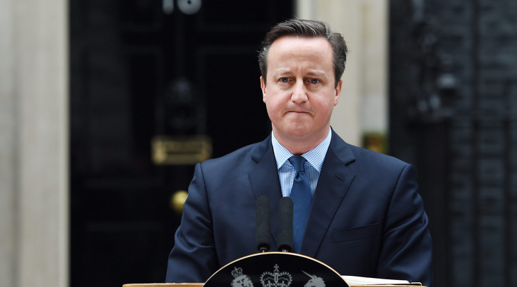 David Cameront testőre okozott felfordulást a New Yorkból Londonba tartó járaton. /Fotó -MTI