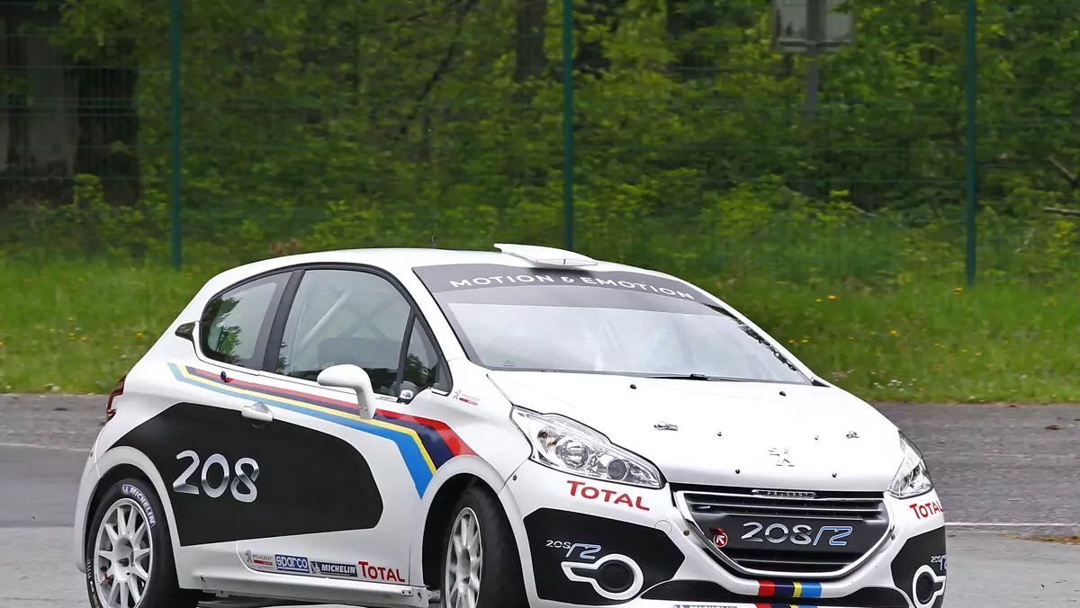 Peugeot 208 R2 na Ulster Rally