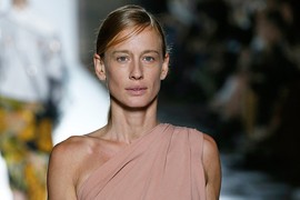 PRELEPOJ SRPKINJI NATAŠI lekari rekli da NEĆE MOĆI DA IMA DECU, ona u 39. rodila ĆERKU GORU: Ime za dete odavno odredila, a ovako joj je PUT NA HAVAJE promenio život i ostvario najveću želju