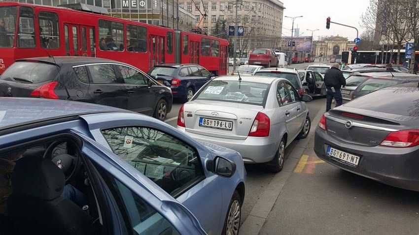 Protest taksista ispred Vlade Srbije