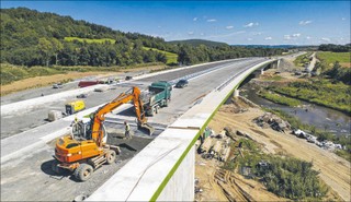 Prezes Sterczyński szuka budownictwa przyszłości