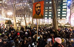 Sprawa George'a Floyda. Były policjant oskarżony o morderstwo trzeciego stopnia