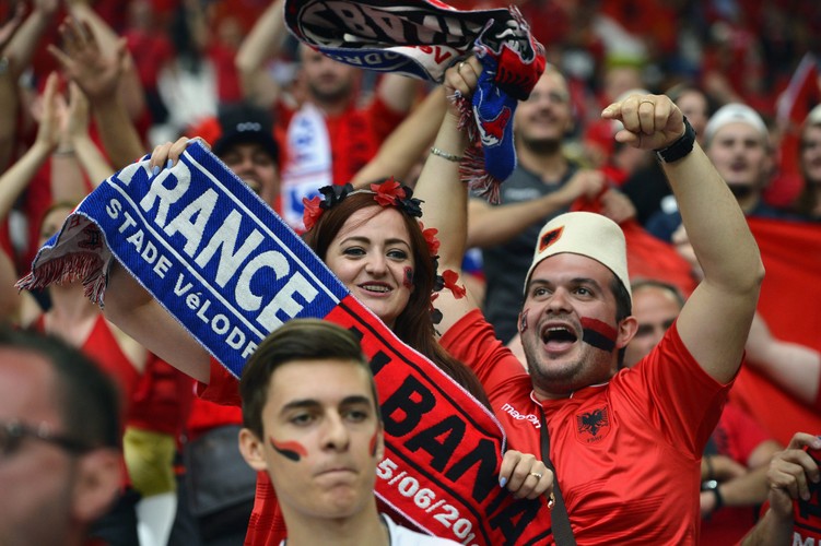 36 osób zatrzymanych i 16 w szpitalu po zamieszkach w Lille