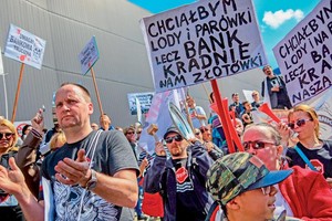 Banki przyznają, że analizują skutki rozwiązania problemów z kredytami frankowymi