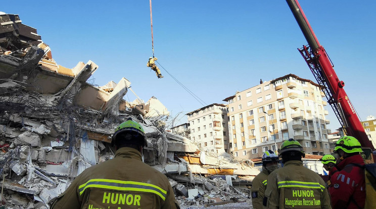 Török-szíriai földrengés - Hazaérkezett a Hunor mentőcsapat Törökországból /Fotó: BM Országos Katasztrófavédelmi Főigazgatóság/Facebook