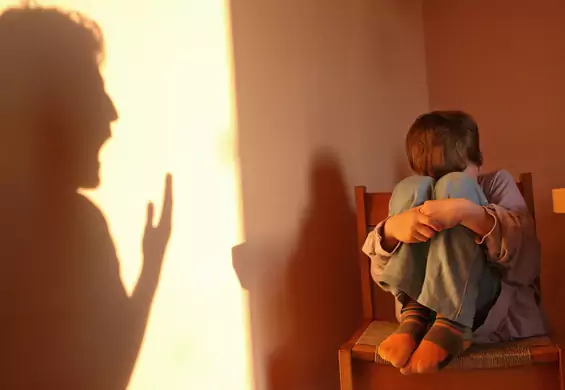 Film z ukrytej kamery pokazuje znęcanie się nad dziećmi z autyzmem w szkole (wideo)