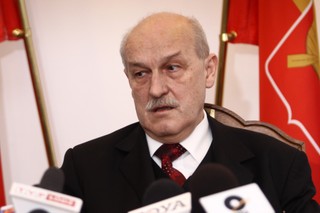 Kropiwnicki: Nie warto się spieszyć ze zmianą stóp