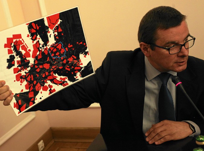 JERZY POLACZEK, minister infrastruktury