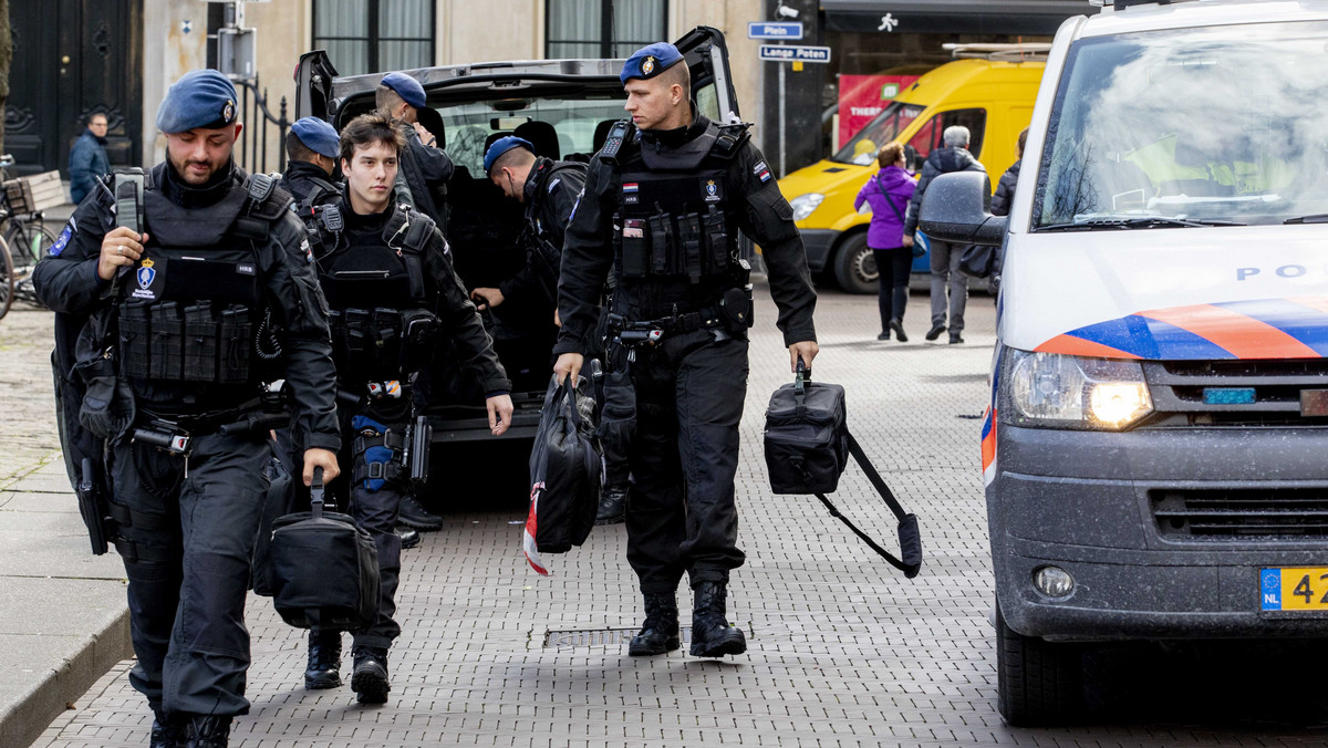 Strzelanina w Holandii. Najwyższy poziom zagrożenia terrorystycznego