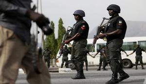 Gang of 3 robbers attack DPO with machete, Lagos Police intervenes [Punch]