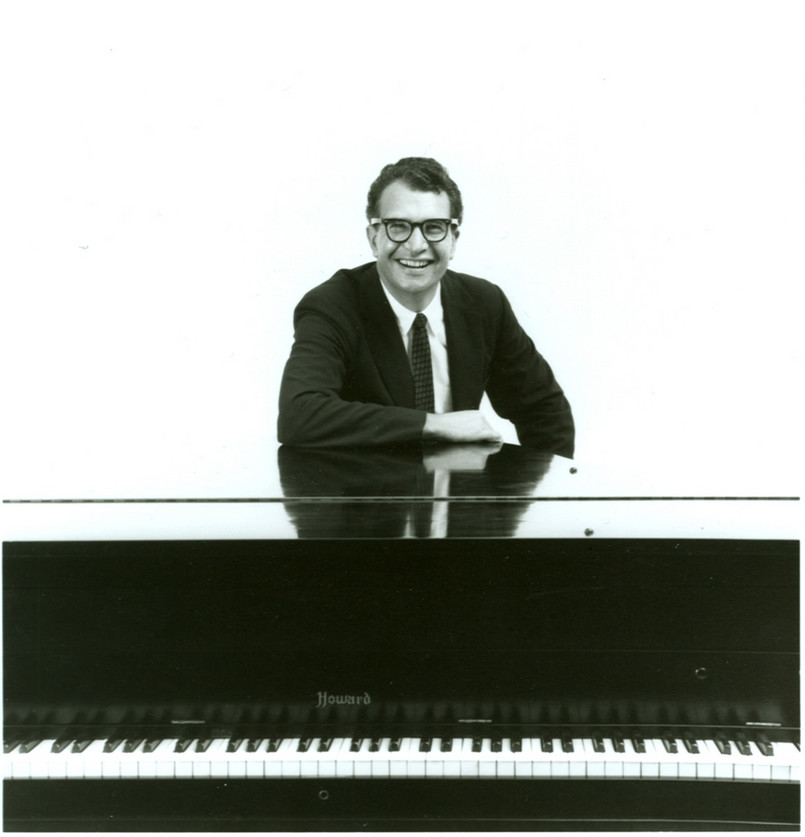 Dave Brubeck był pianistą i kompozytorem, kierował też własnym zespołem Dave Brubeck Quartet. Zasłynął jako pianista innowator, który łamał obowiązujące konwencje jazzu. Komponował też symfonie. Za swojego mistrza uważał francuskiego kompozytora Dariusa Milhaud