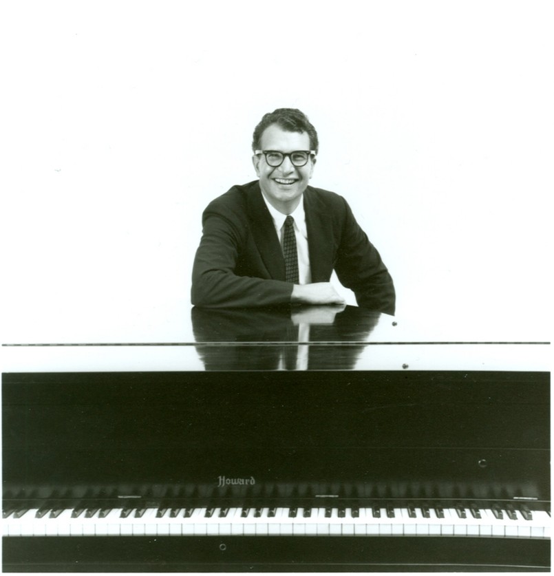 Dave Brubeck był pianistą i kompozytorem, kierował też własnym zespołem Dave Brubeck Quartet. Zasłynął jako pianista innowator, który łamał obowiązujące konwencje jazzu. Komponował też symfonie. Za swojego mistrza uważał francuskiego kompozytora Dariusa Milhaud