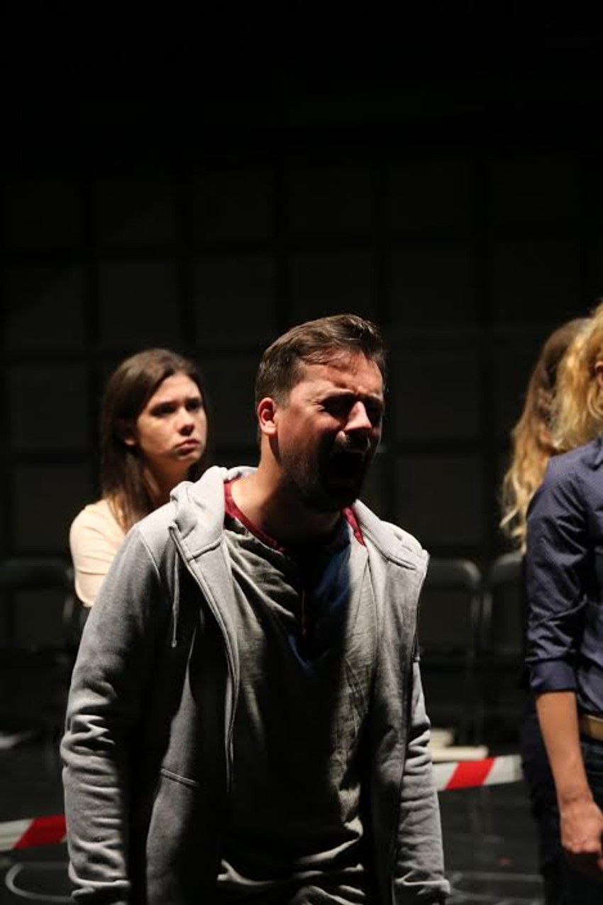 Predstava „Požar. Laundž / Kontrast ili Tamo gde smo ostali“ 