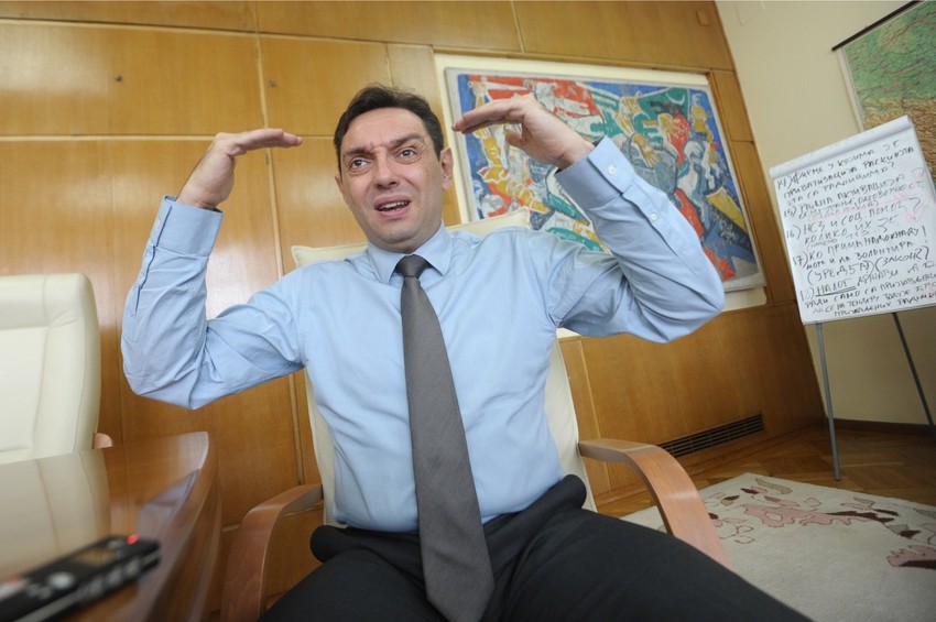 "Biće bolje 2016. godine": Aleksandar Vulin