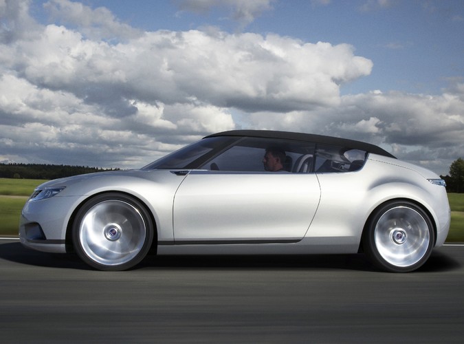 Niewielki silnik, bo tylko 1,4 litra, może spalać zarówno zwykłą benzynę, jak i ekologiczny bioetanol, czyli E85