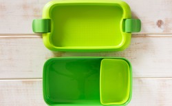 Plastikowe opakowania groźne dla zdrowia? Co oznaczają skróty PET, HDPE?