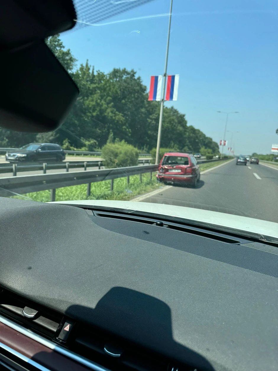 Nesreća na autoputu u Beogradu