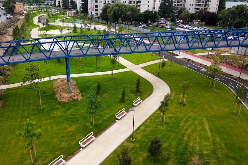 Uređena staza i zelenilo