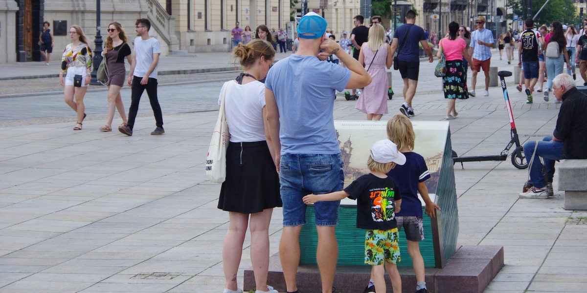 MPRiPS przyznaje, że Polska znajduje się w "bardzo trudnej" sytuacji demograficznej. Rodzi się za mało dzieci.