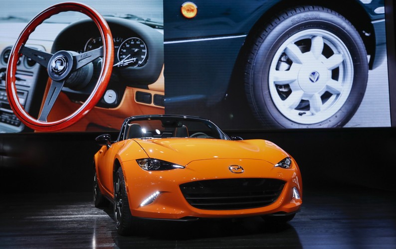Premiera jubileuszowej edycji Mazdy MX-5 z okazji 30-lecia modelu podczas Chicago Auto Show 2019