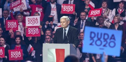 PiS wygrywa, ale ma duży problem. Opozycja też. Najnowszy sondaż