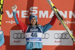 Stefan Kraft został ojcem. Nie wiadomo, czy wystartuje w Klingenthal