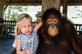 Marina je sa četiri godine OTETA i ostavljena u džungli, tvrdi da su je ODGAJALI MAJMUNI: Hodala je na sve četiri i nije govorila, a evo kako danas izgleda