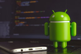 Android 14 już dostępny dla wybranych telefonów. Ma AI do generowania tapet