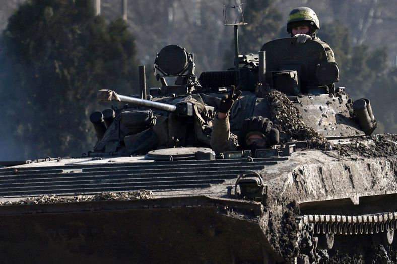 Ukraiński żołnierz w obwodzie donieckim, 17 lutego 2024 r.