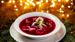 idealny barszcz według magdy gessler. to robi z burakami. przepis na czerwony barszcz