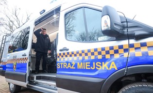 Straż Miejska rusza na ulice elektrycznym smogowozem