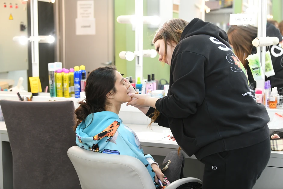 Na setu serije Nasledstvo